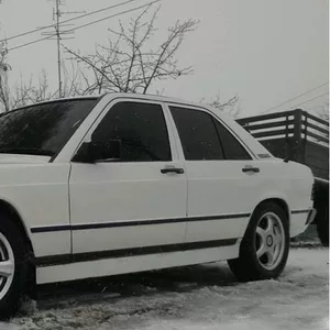 Mercedes-Benz 190 w 201 car clasik 1989